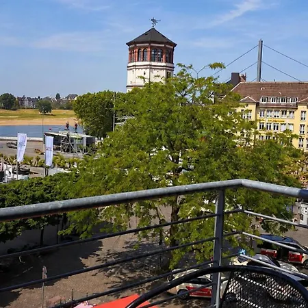 Apartment Altstadt Living *